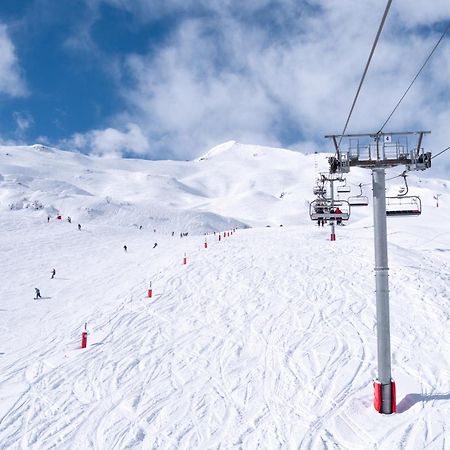 Hotel & Spa Monasterio De โบลตาญญา ภายนอก รูปภาพ Ski lift in the resort